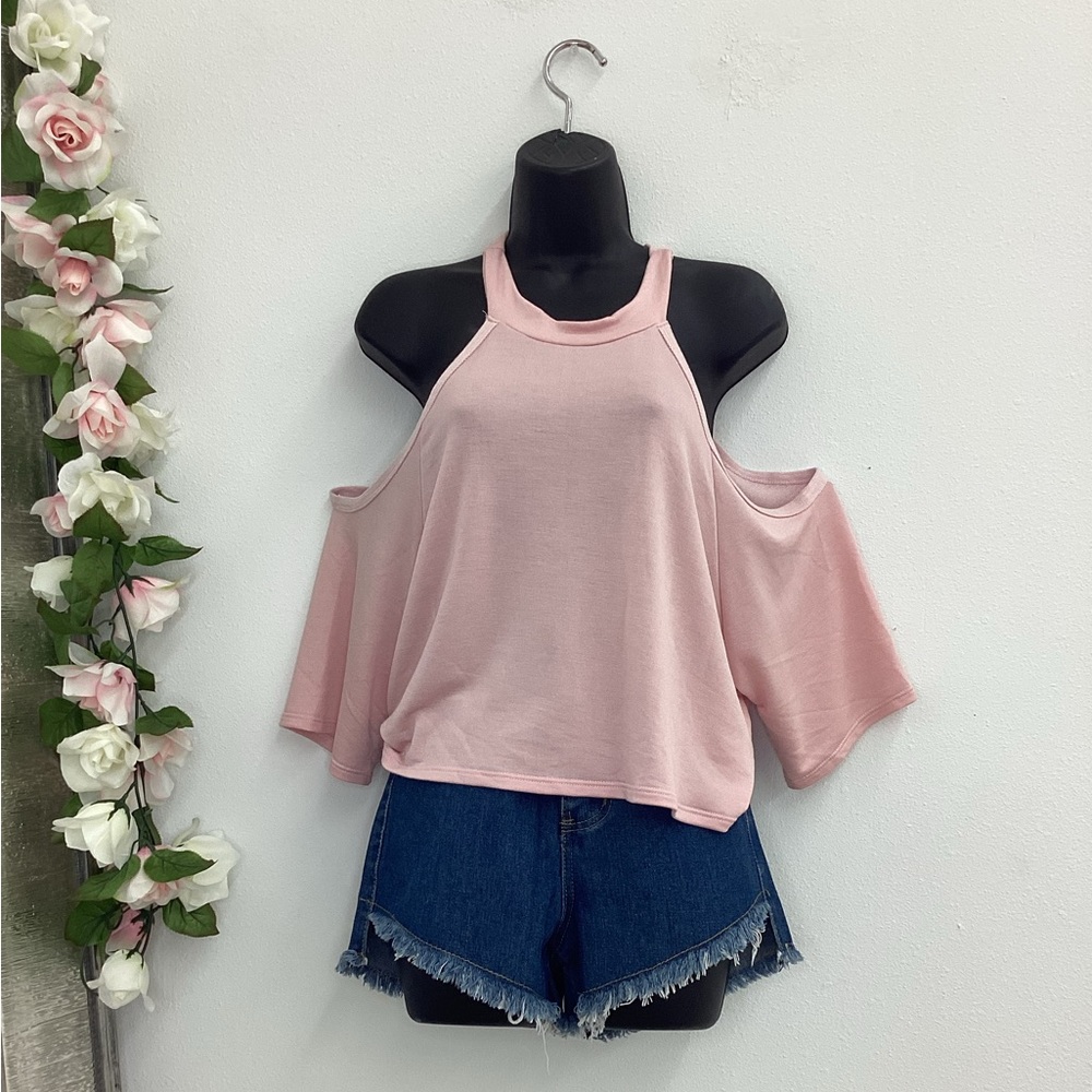 Dionell light pink knit cold shoulder top